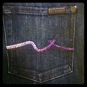 RARE! Swarovski back pocket 7s bootcut
